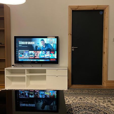 New Flat, Own Bathroom, Sitting Room & Large Bedroom - Walsall Bescot Kültér fotó